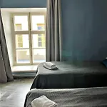 Godart Hotel